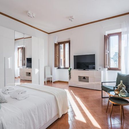 The Best Rent - Four-Room Apartment A Few Steps From The Trevi Fountain Exteriér fotografie