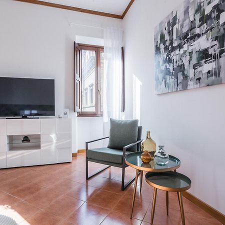 The Best Rent - Four-Room Apartment A Few Steps From The Trevi Fountain Exteriér fotografie